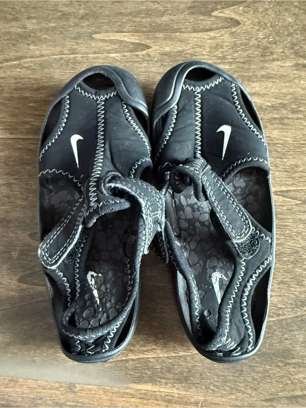 Nike Sunray Protect 2 Black Water Shoes Sandals Hook & Loop Strap MPN 943827